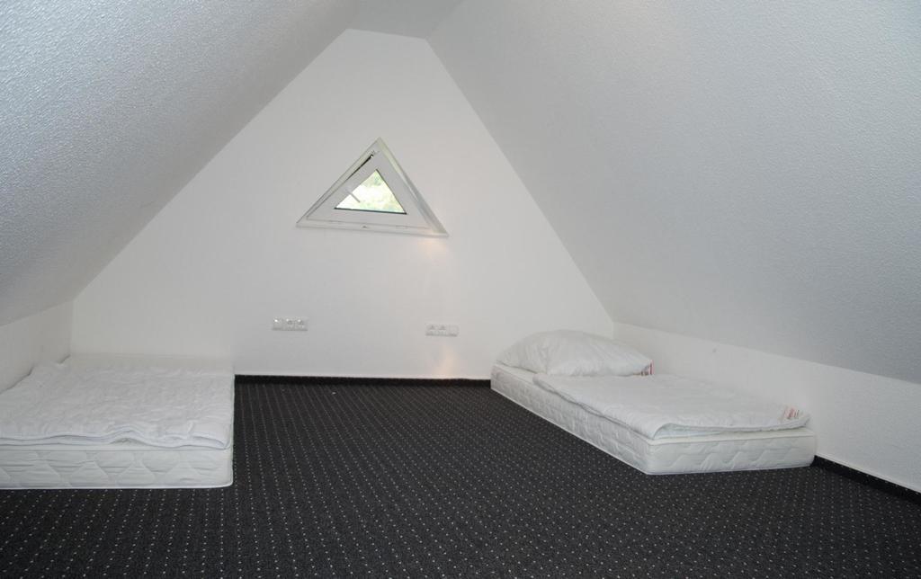 Ferienhaus Emmely Nur Wenige Gehminuten Zum Strand Ruhig Glowe Exterior foto
